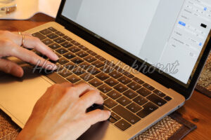 Arbeiten am Laptop - ImageShop