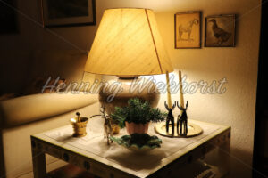 Beistelltisch im Wohnzimmer - ImageShop