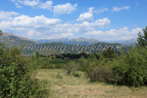 Bergige Landschaft in den Pyrenäen - ImageShop