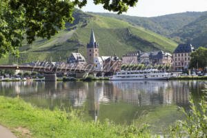 Bernkastel-Kues an der Mosel - ImageShop Online