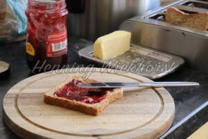 Brot und Marmelade - ImageShop Online