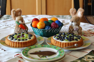 Bunter Ostertisch - ImageShop