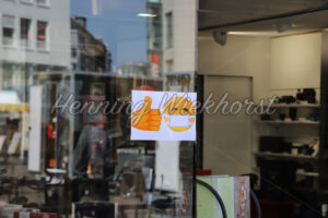 Corona-Krise: Aufforderung zur Maske - ImageShop