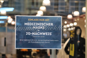 Corona die 4. Welle (12) - ImageShop