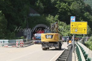 Die B257 auf der Höhe von Kreuzberg (3 Tage n. d. Flut) - ImageShop