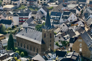 Die Kirche von Dernau (3 Tage n. d. Flut) - ImageShop