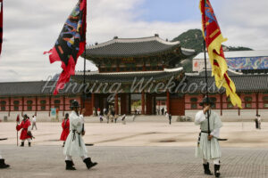 Die Palast-Garde in Seoul - ImageShop