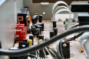 Elektronische Teile in einem Gerät - ImageShop Online