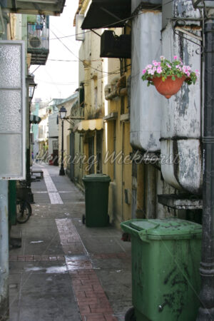 Enge Gasse in der Stadt - ImageShop