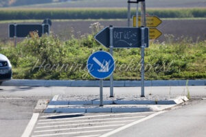 Fahrbahnzeiger - ImageShop