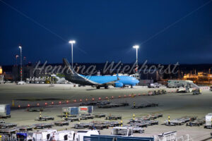 Flughafen bei Nacht - ImageShop