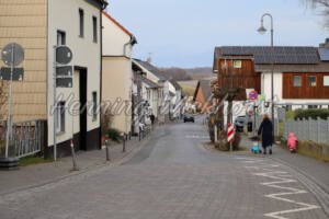 Fritzdorf (9) – Die Schmiedegasse Richtung Arzdorf - ImageShop Online