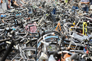 Geparkte Fahrräder - ImageShop