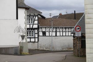 Gimmersdorf (5) – Der Kommunalweg ist eng - ImageShop Online