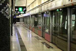 Hong Kong – Underground Train Station - ImageShop Online