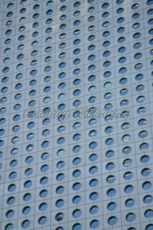 Hong Kong: Die Fenster des Jardine-House - ImageShop