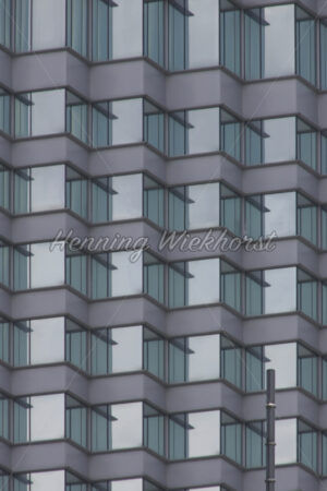 Hong Kong: Fenster-Fassade in Tsim Sha Tsui - ImageShop