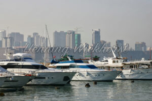 Hong Kong: Motorjachten in Causeway Bay - ImageShop