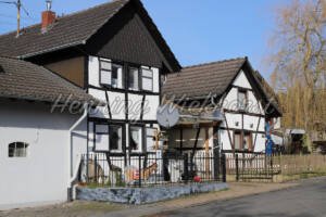 Klein Villip (4) – Verwunschene Fachwerk-Kunst - ImageShop Online