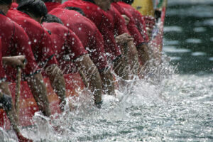 Kraftvolles Paddeln - ImageShop