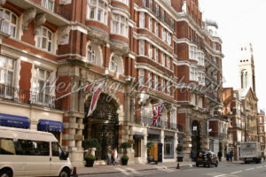 London (2) – St. James Court (Crown Plaza) - ImageShop