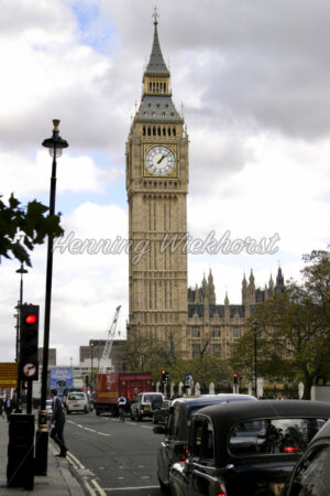 London (20) – Verkehr am Big Ben - ImageShop