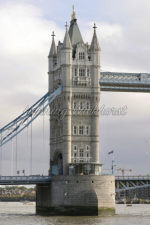 London (44) – Ein Tower der Tower Bridge - ImageShop