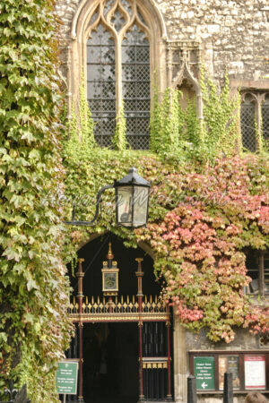 London (77) – Versteckter Eingang Westminster Abbey - ImageShop