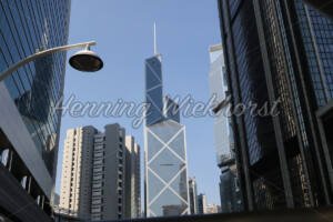 Markantes Hochhaus in Hong Kong - ImageShop Online