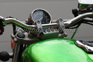 Minimalistisches Cockpit von einem Motorrad - ImageShop