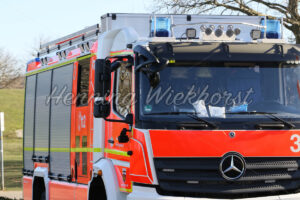 Moderner Feuerwehrwagen - ImageShop