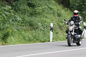 Motorrad auf der Strasse - ImageShop