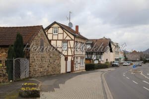 Niederbachem (30) – alter Hof an der Hauptstraße - ImageShop Online