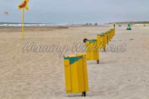 Sauberer Ferienstrand in Holland - ImageShop