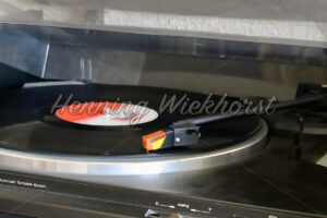 Schallplattenspieler - ImageShop