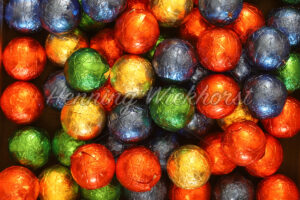 Schoko-Kugeln als Hintergrundmuster - ImageShop