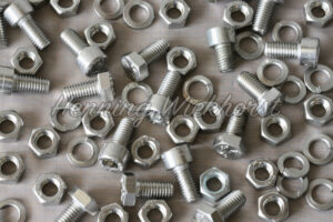 Schrauben und Muttern - ImageShop