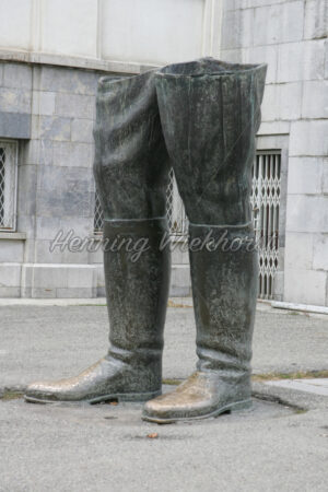 Teheran (15) – Abgesägter Schah - ImageShop