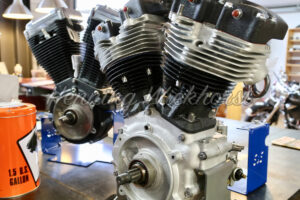 V2 Motorradmotor - ImageShop