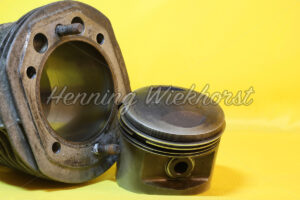 Zylinder und Kolben - ImageShop